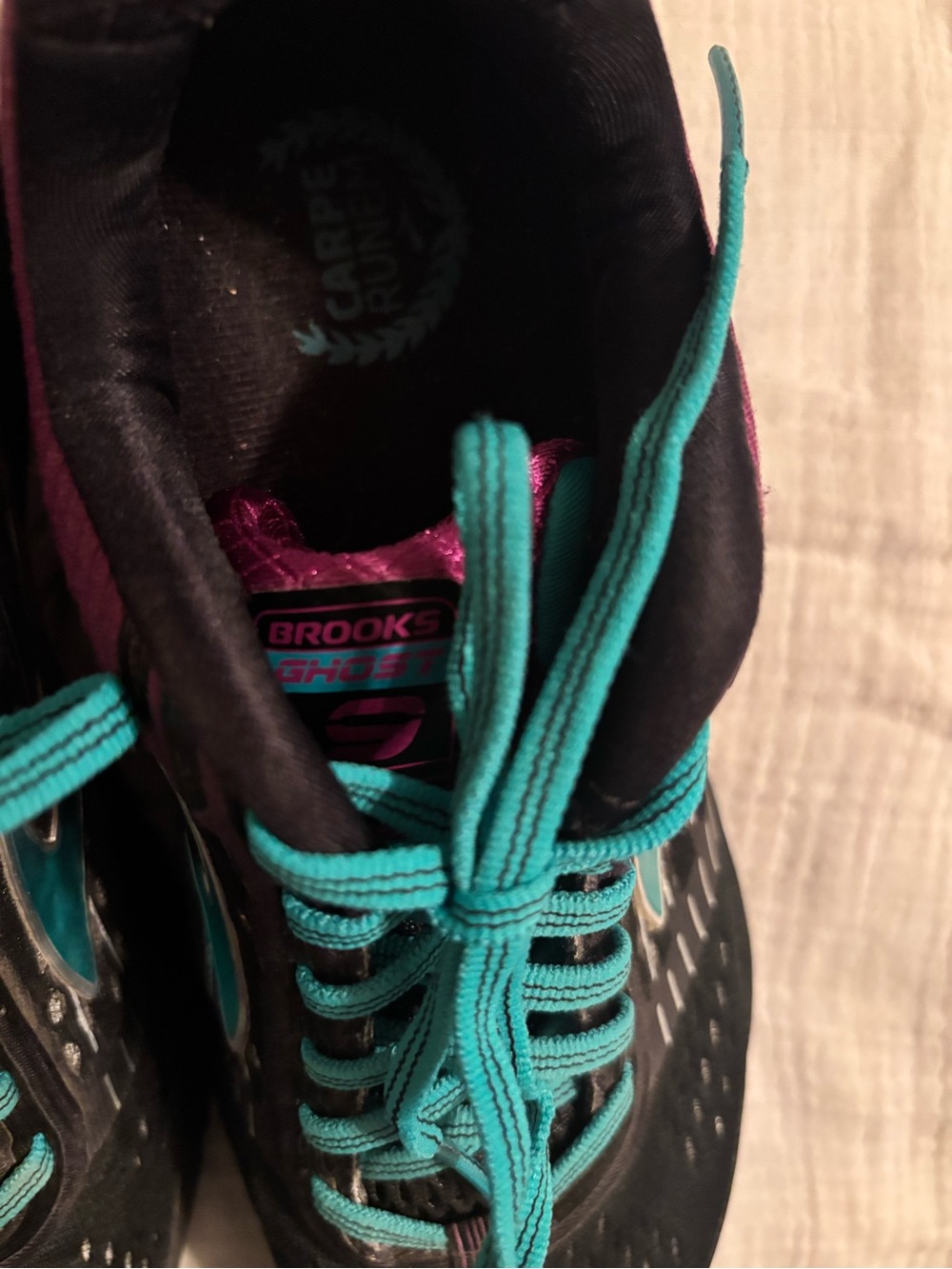 Brooks Women’s Shoes Size 9 - Picture 8 of 15